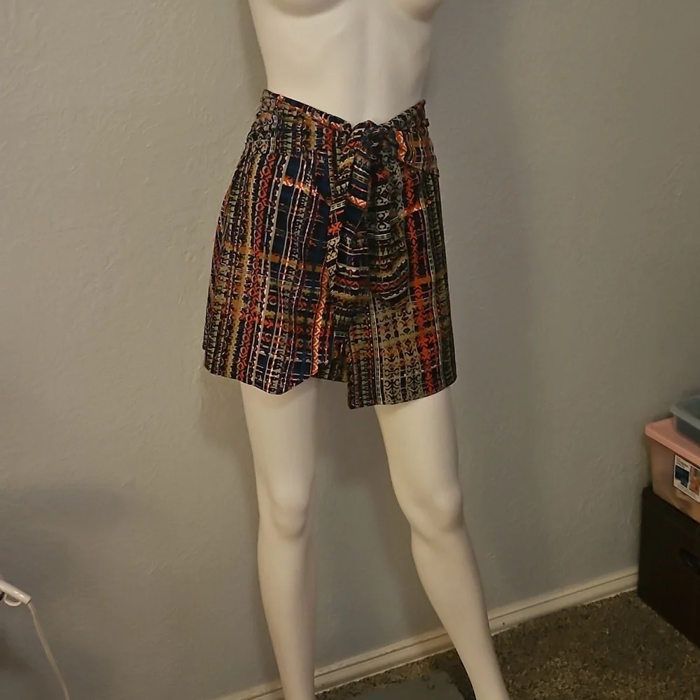 CABI Multicolor Patterned Tie Waist Wrap Skorts